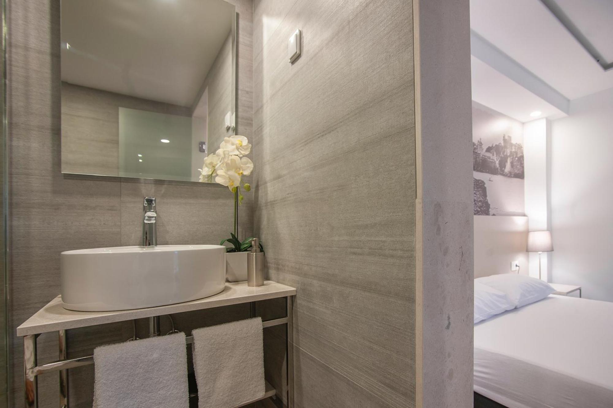 Casa Mia Apartment บุดวา ภายนอก รูปภาพ